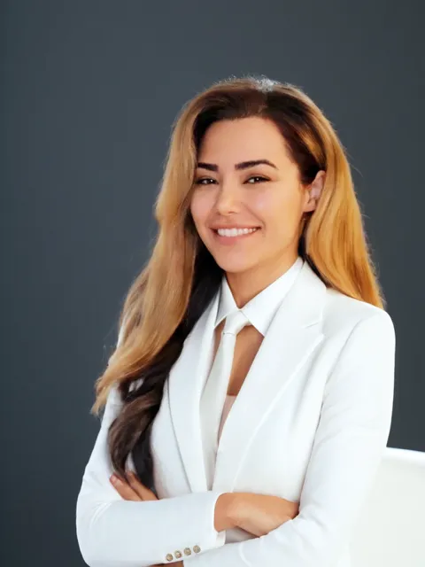 Dr. Shabnam Toopchi